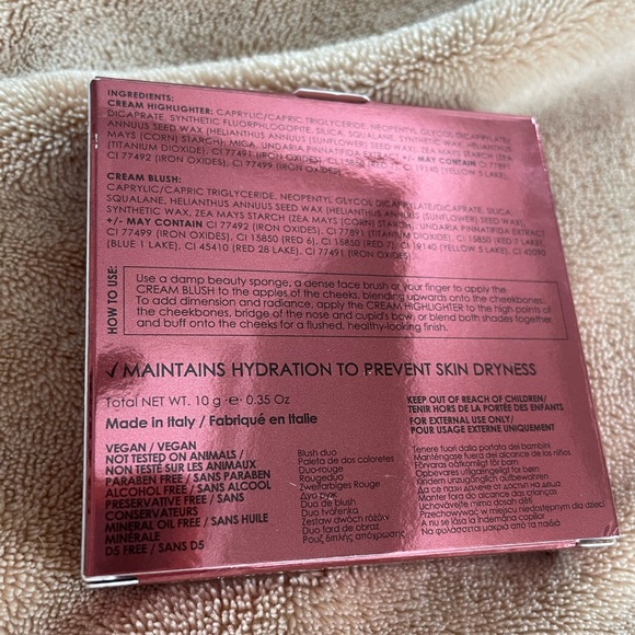 Natasha Danona HY-BLUSH CLOUDY CREAM CHEEK DUO Fresh Mauve - Picture 12 of 16